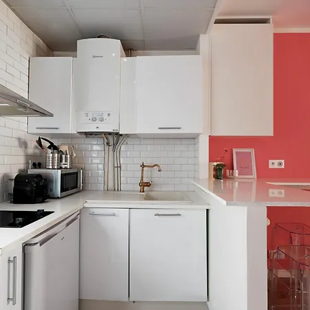 Cosy Street Level For 3 Apartment